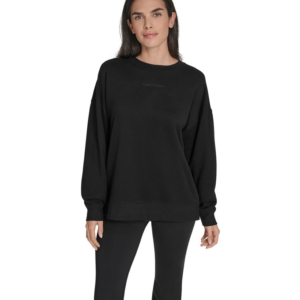 Calvin Klein Women’s Performance Crew Neck Oversized Sweatshirt